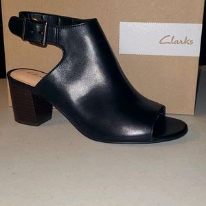 Black ladies sling open toe shoe